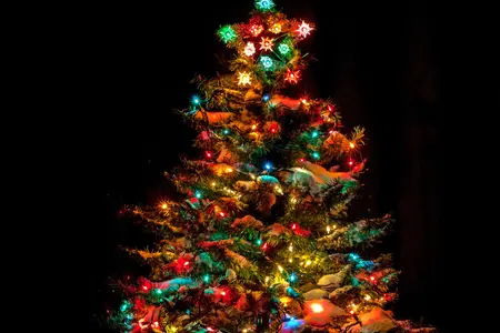 Hier word je blij van: kleurrijke kerstverlichting is in!