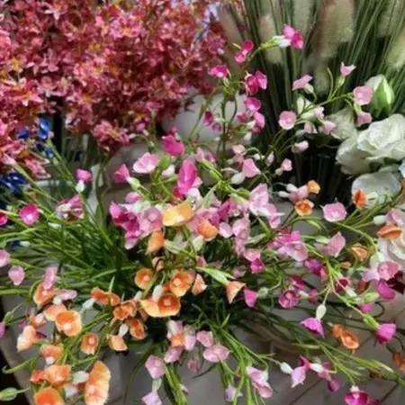 Workshop boeket met kunstbloemen - Zaterdag 4 juli 2026 10.00u - afbeelding 4